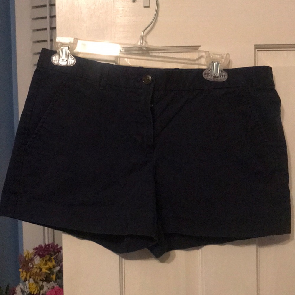 Navy gap shorts